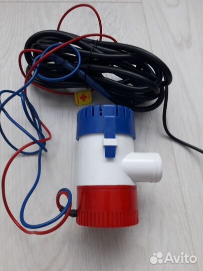 Водяной насос погружной помпа