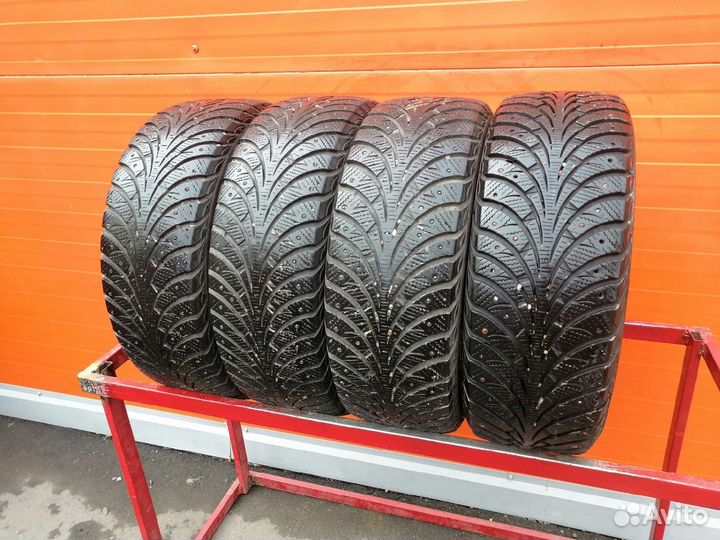 Goodyear UltraGrip Extreme 205/55 R16