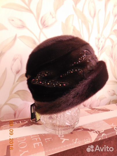 Шапка из меха нерпы новая