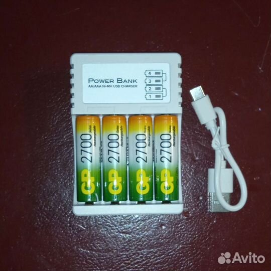 Зарядное устройство GP-270aahc 2700mAh