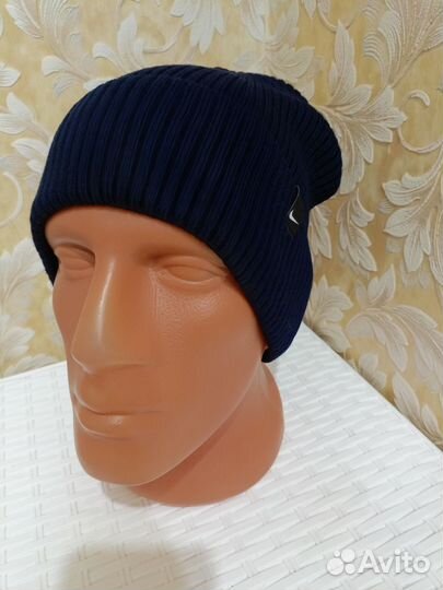Вязаная шапка мужская