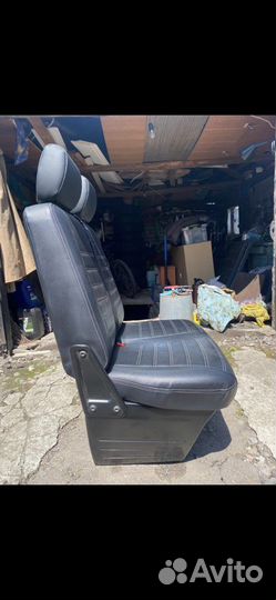 Сидение полуторка volkswagen t5