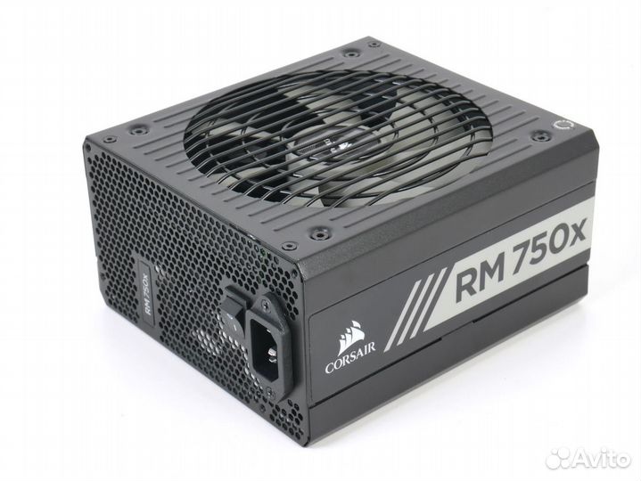 Блок питания Corsair RM750x