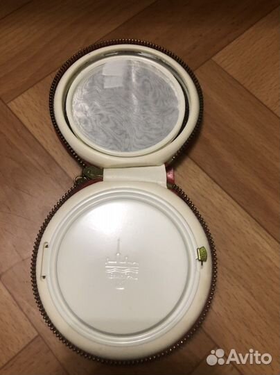 Пудреница СССР