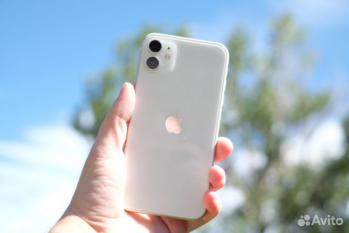iPhone 11, 64 ГБ