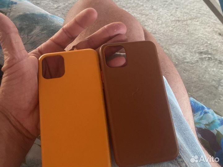 Продам 2 чехла 11pro max