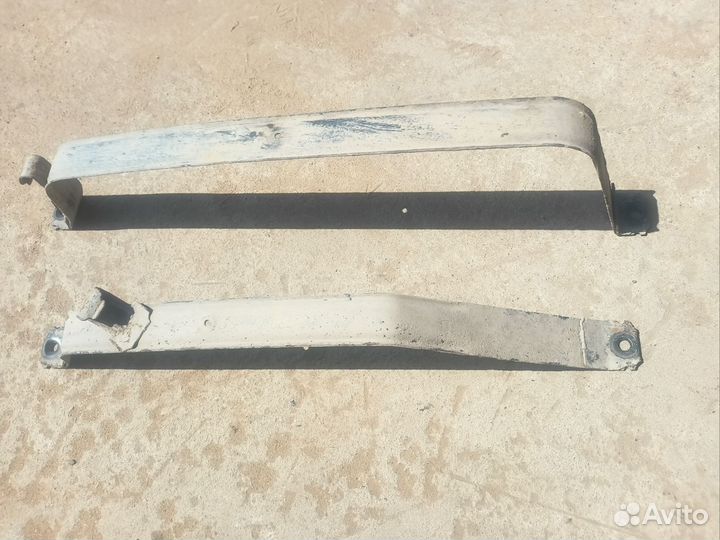 Лента крепления бензобака правая левая Opel Astra