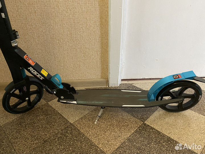 Самокат взрослый roces 200mm