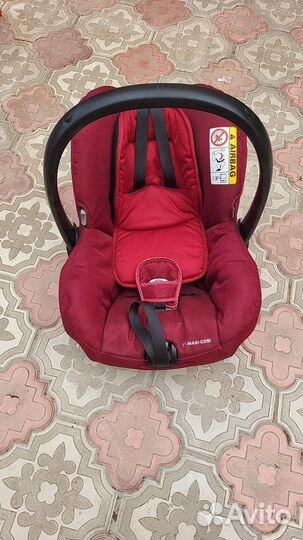 Детское автокресло от 0 maxi cosi