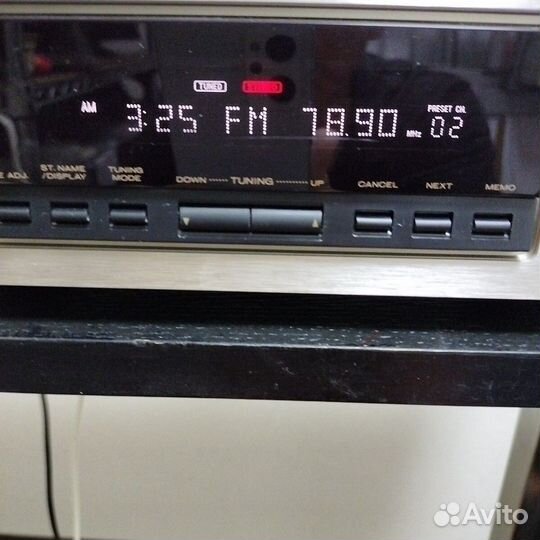 Тюнер Marantz ST6000