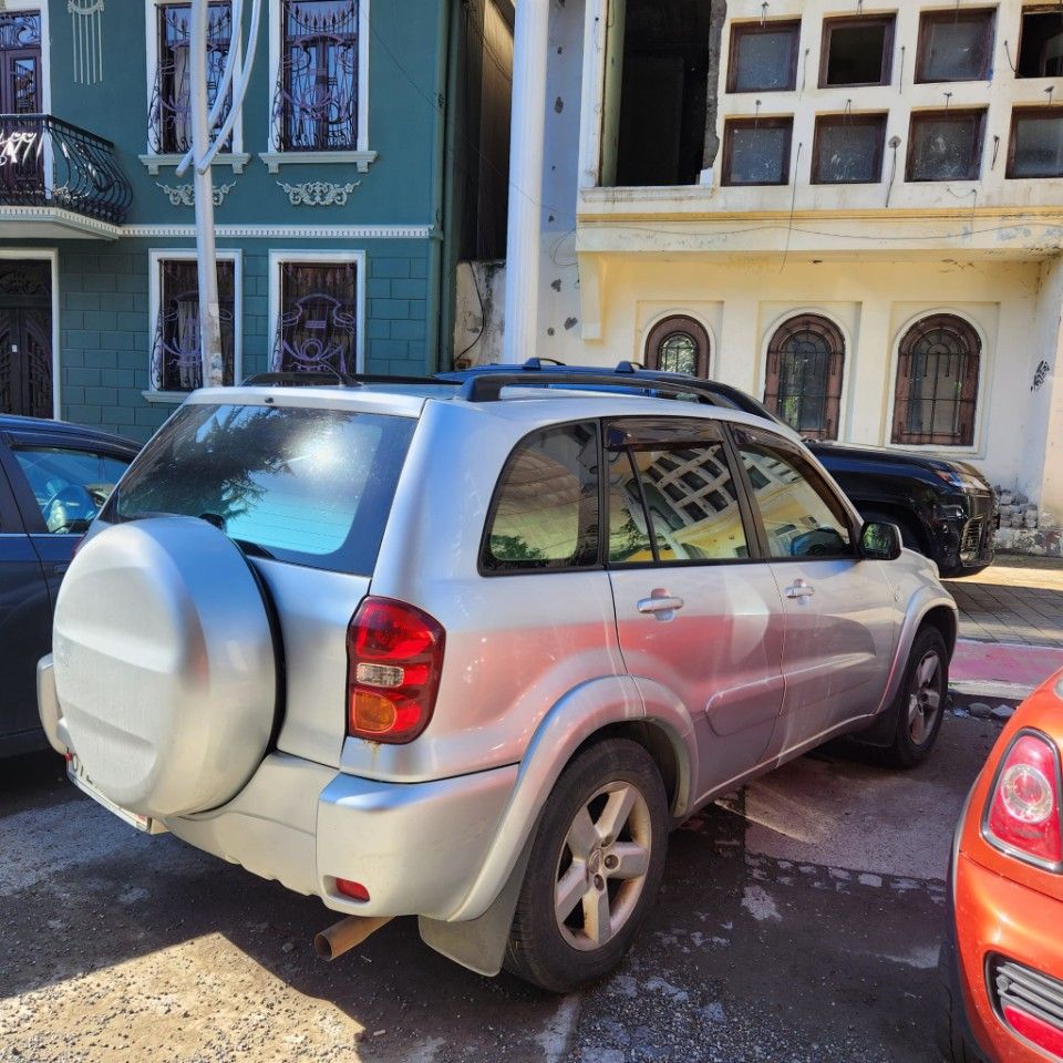 Toyota RAV4: фото владельца
