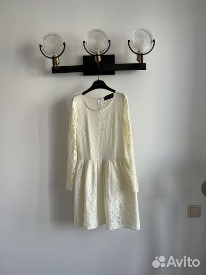 Кружевное платье