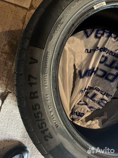 Continental ContiPremierContact 215/55 R17