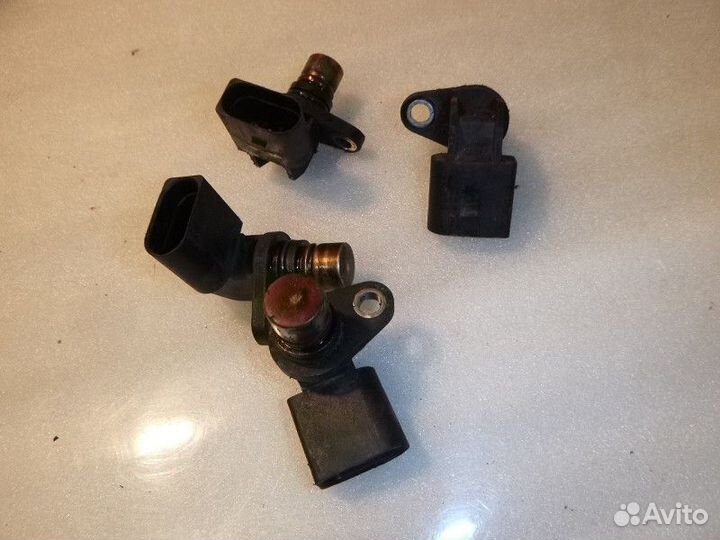 Датчик положения распредвала audi A8 D3 2002