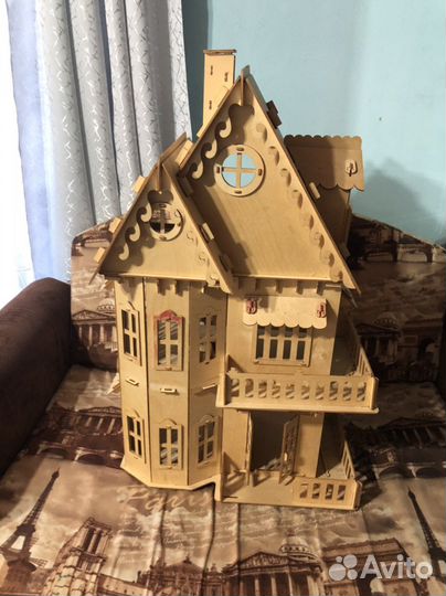 Домик деревянный