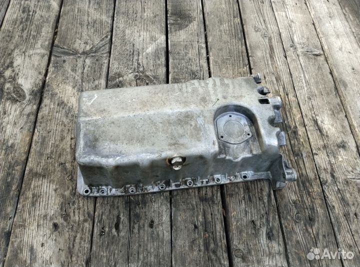 Поддон двигателя 1.6 audi / volkswagen / skoda