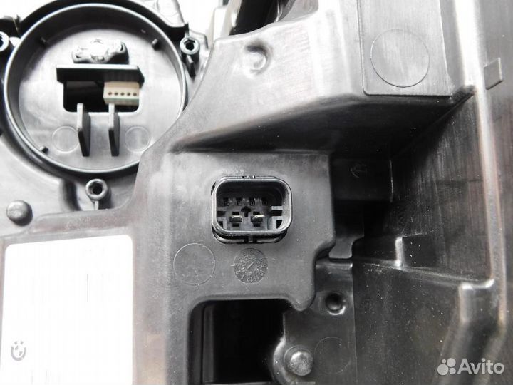 Фара правая BMW X5