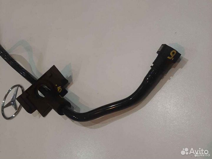 Патробок вакуумный Mercedes w212