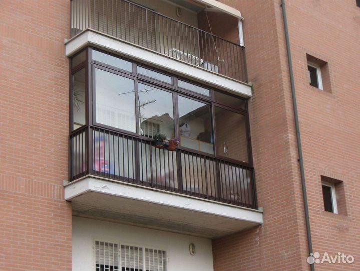 Балкон пластик