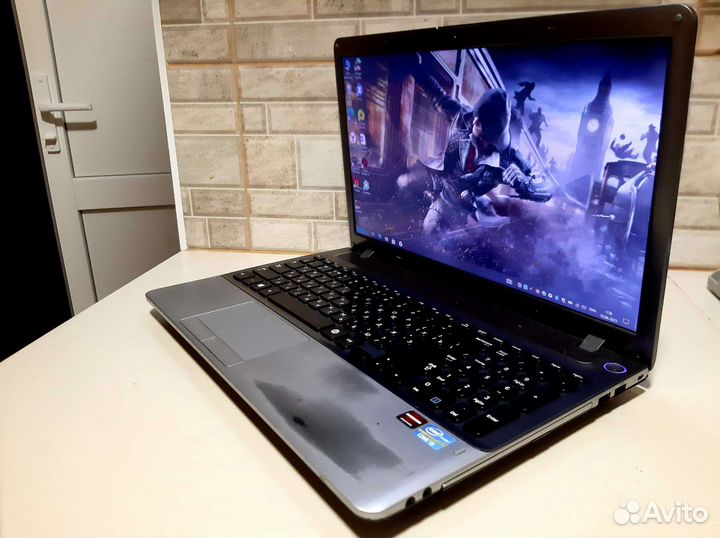 Мощный ноутбук на core i5-3230M + ssd 256гб