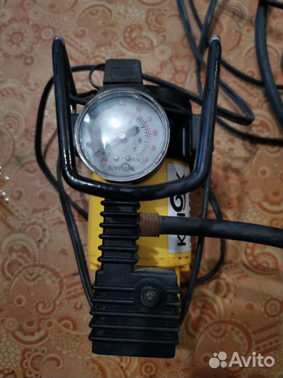 Компрессор автомобильный