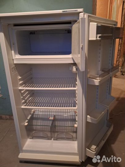 Холодильник Атлант в отличном состоянии