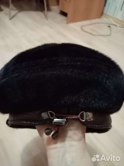 Берет женский