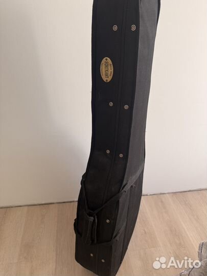 Акустическая гитара