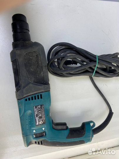 Перфоратор Makita HR2470