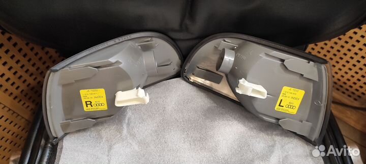Новые поворотники Ауди А8 D2