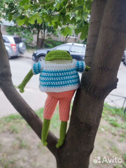 Мистер Лягуш, вязаная игрушка, лягушка