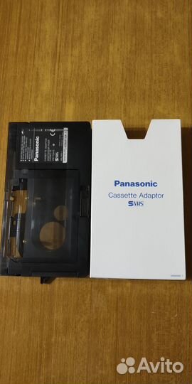 Адаптер для видеокассет и видеокассета Panasonic