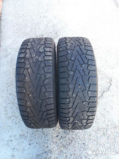 Pirelli Ice Zero 215/65 R16 102