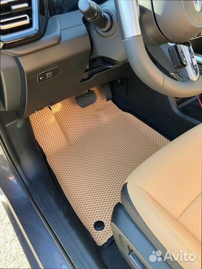 3D автомобильные коврики в салон под ключ