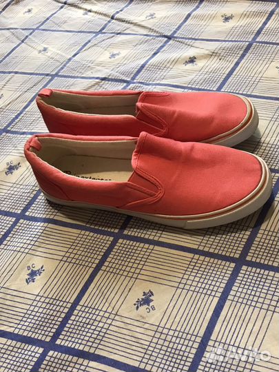 Слипоны женские