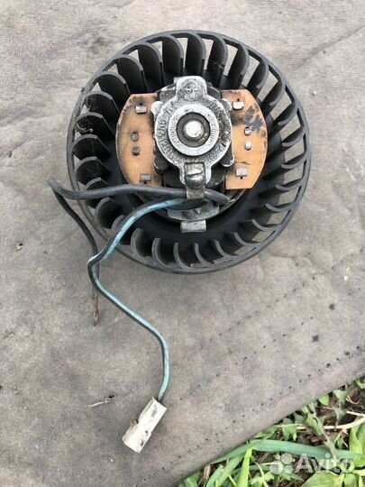 Моторчик печки ваз 2110