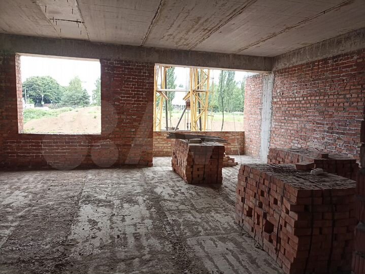 2-к. квартира, 79 м², 4/10 эт.