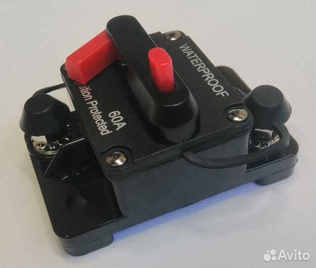 Автомат защиты 60а и 50а для электромотора в лодке