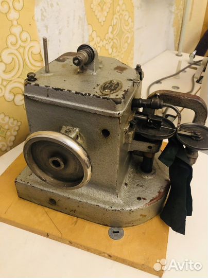 Скорняжная машина