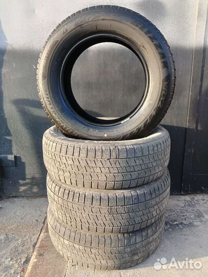 Bridgestone Blizzak VRX2 195/65 R15 91Q