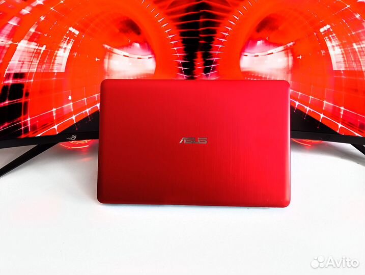 Ноутбук Asus / Intel Core i3 / GeForce