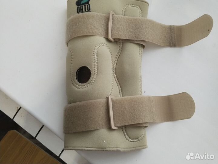 Бандаж на колено, ограничитель на суставы