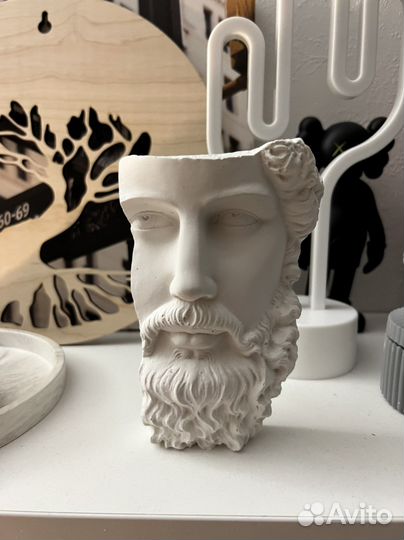 Статуэтка гирсовая