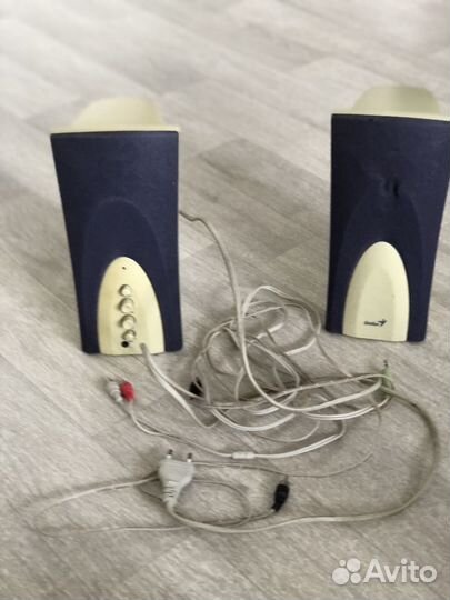 Колонки для компьютера Genius