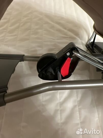 Шезлонг babybjorn Bliss Cotton песочный