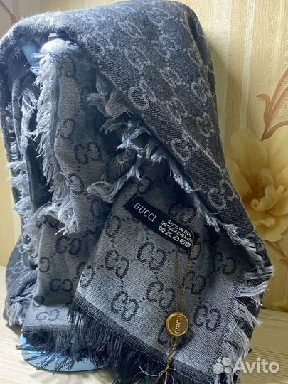 Шарфы платки палантины италия(gucci) кашемир
