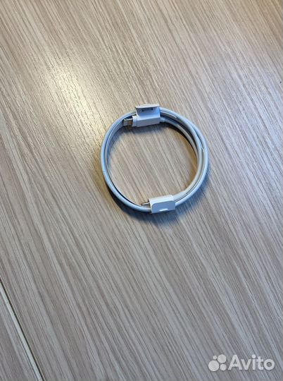 Провод для iPhone (айфона) оригинал