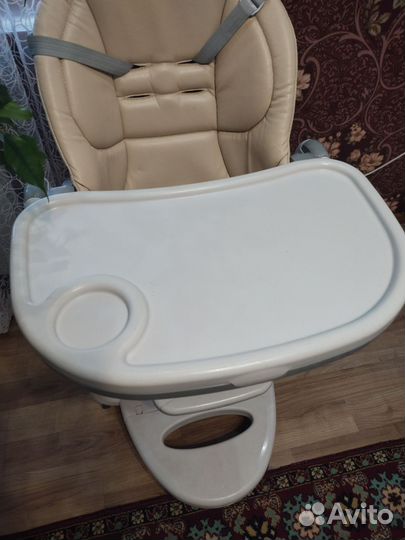 Стульчик для кормления Peg Perego Tatamia