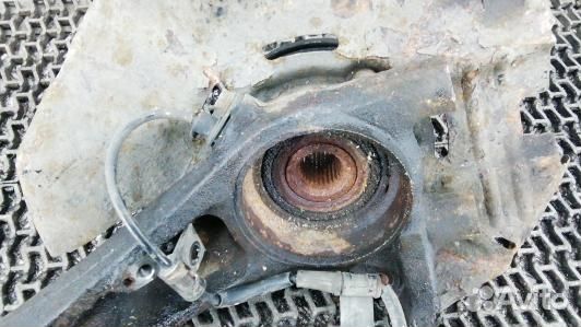 Ступица передняя левая hyundai sonata 5 (NF) (EDN0