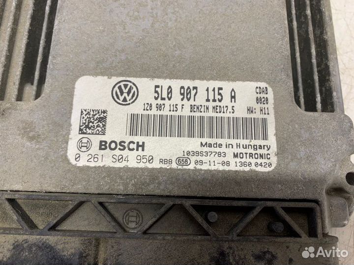 Блок управления двс Skoda Yeti 5L